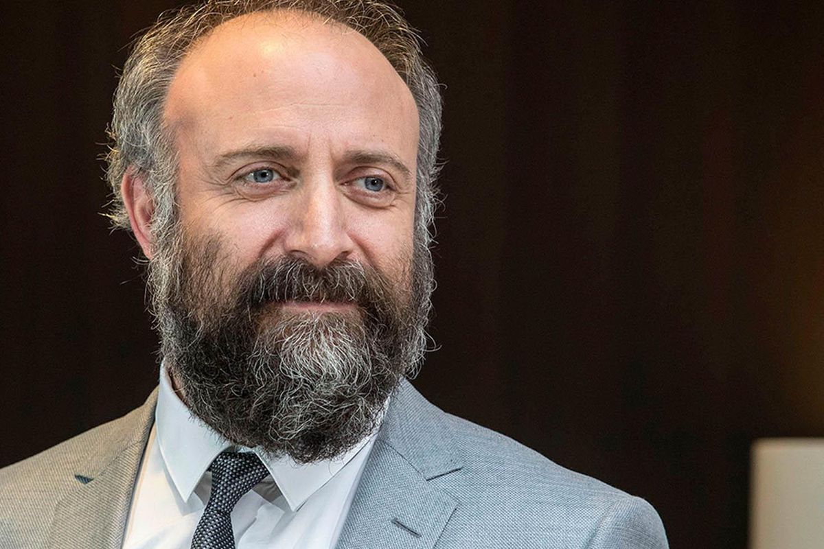 Halit Ergenç'in Oyunculuk Dışındaki Sürpriz İşi Ortaya Çıktı! Yakın Arkadaşıyla Bursa'da Üretiyor