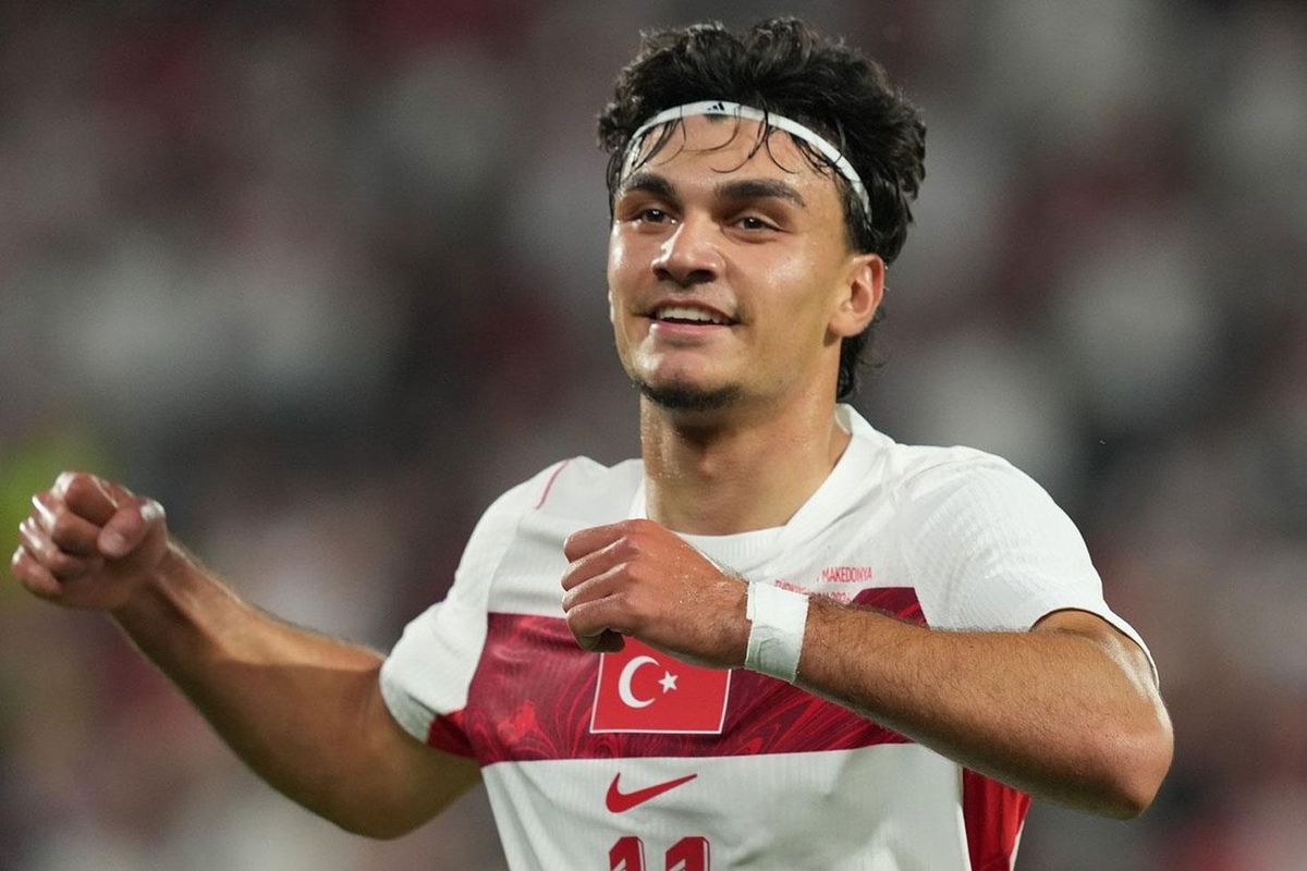 Galatasaray'ın Can Uzun Planına Frankfurt'tan Net Yanıt! Adi Hütter Transfer Kapısını Kapattı