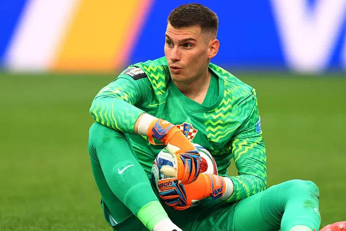 Fenerbahçe'de Dominik Livakovic İçin Ayrılık Kapıda! Barcelona ile 4 Yıllık Anlaşma İddiası, Yeni Adresi Şaşırttı