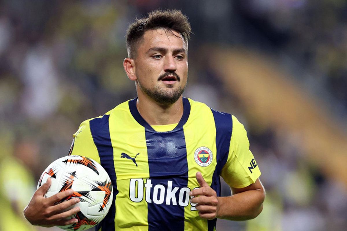 Cengiz Ünder'den Sürpriz Transfer! Fenerbahçe ile Anlaştılar, Bugün İmzayı Atıyor