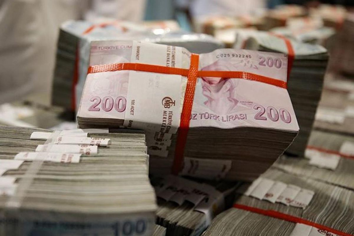 Kamu Bankaları Kredi Faizlerini İndiriyor: Yeni Oranlar Pazartesi Uygulanacak