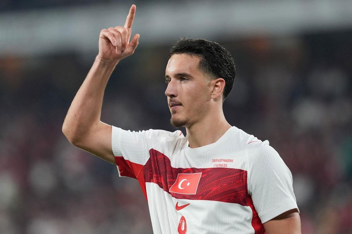 Galatasaray Deniz Gül Transferini Bitirdi: İstanbul'a Geliş Saati Belli Oldu
