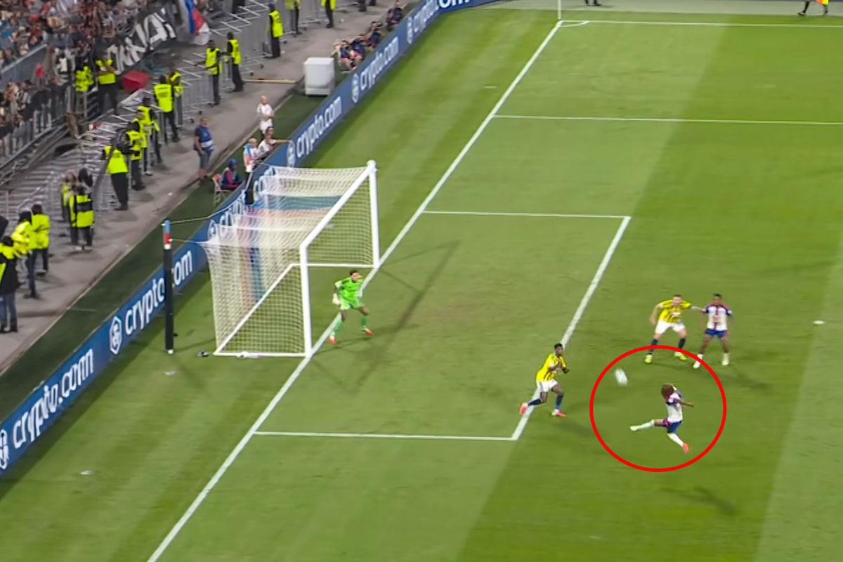 Fenerbahçe'ye Attığı Golle Dikkat Çekmişti! Malick Fofana'nın Yeni Adresi Sunderland Oldu