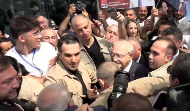 Kılıçdaroğlu Sahaya İndi! İzmir’de MYK Toplantısından Cezaevi Ziyaretine Yoğun Takvim
