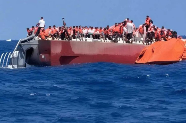KKTC'deki Gemi Faciasında Yeni Gelişme: Naaş 550 Metreden Çıkarıldı