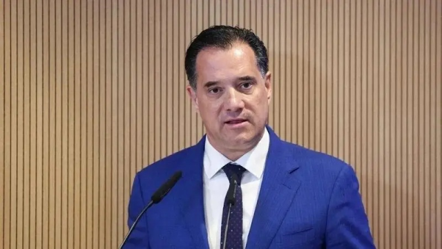 Yunan Bakan Adonis Georgiadis’ten İstanbul ve Ayasofya Çıkışı! Ele Geçirmeli miydik?