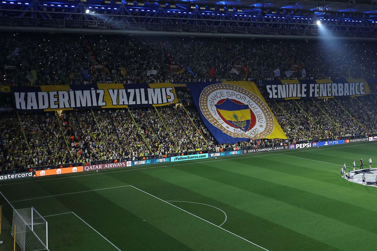 Fenerbahçe'nin Kadıköy'deki Derbi Tablosu Şaşırttı! 15 Maçta Yalnızca 4 Galibiyet