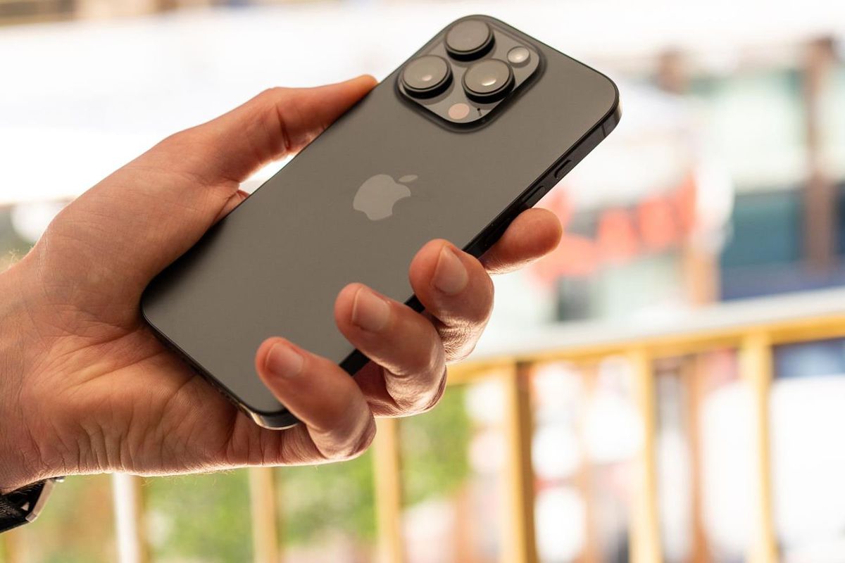 iPhone'da Yeni Dönem Başlayabilir! Apple'ın İlk Katlanabilir Telefonu İçin Dudak Uçuklatan Fiyat Tahmini