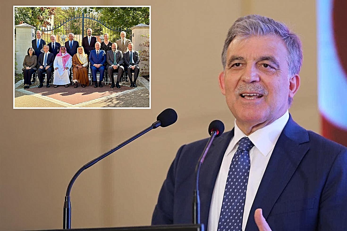 Abdullah Gül Oxford’dan Mesaj Verdi! Paylaşımındaki Bir Detay Dikkatlerden Kaçmadı