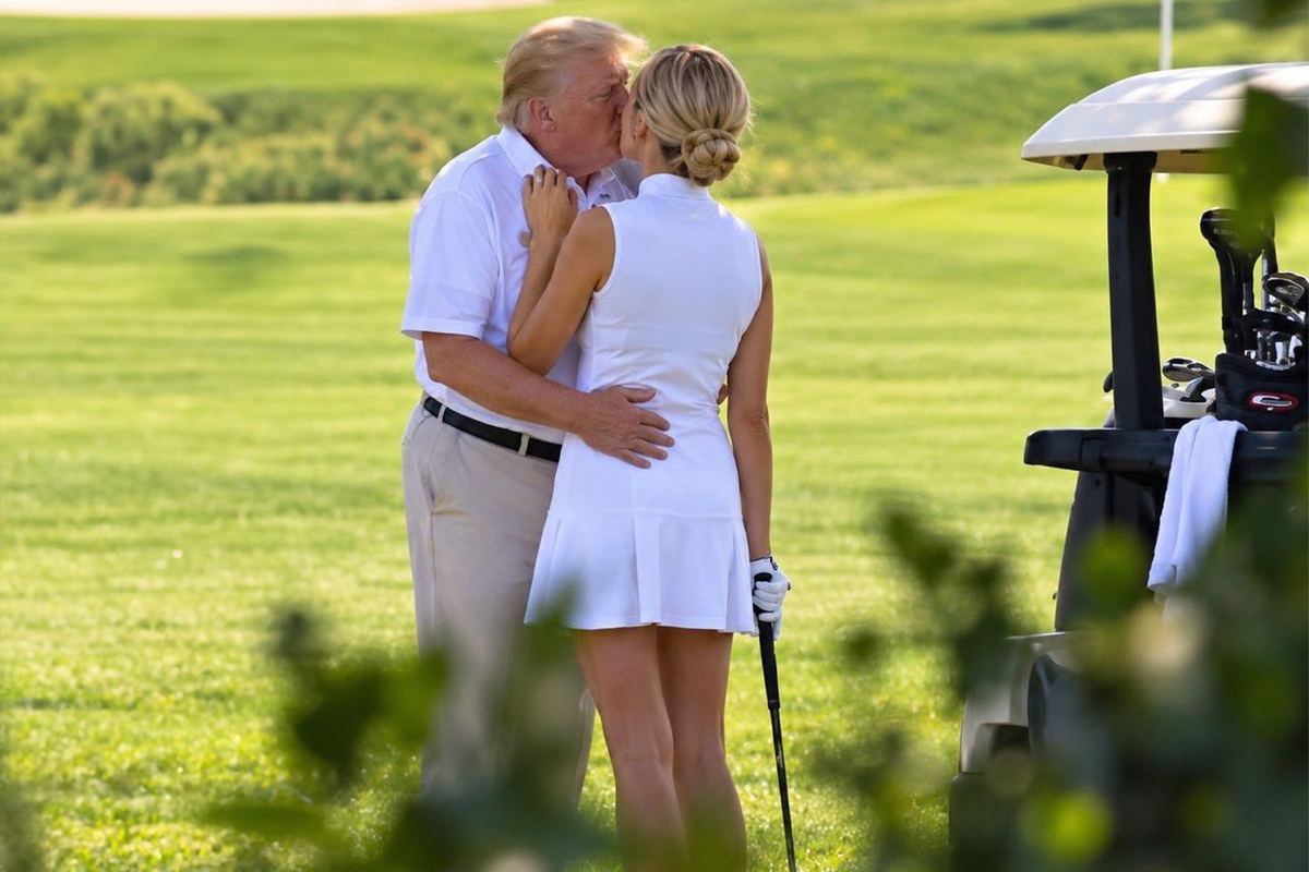 Trump’ın Öpüşme Fotoğrafı Gerçek mi? Aynı Görüntünün Bulanık Hâlinde Kritik Ayrıntı Neredeyse Kayboldu