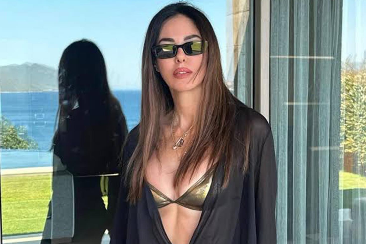 Defne Samyeli Bikinili Pozlarını Paylaştı: “Denizkızı Karaya Çıktı” Yorumu Dikkat Çekti