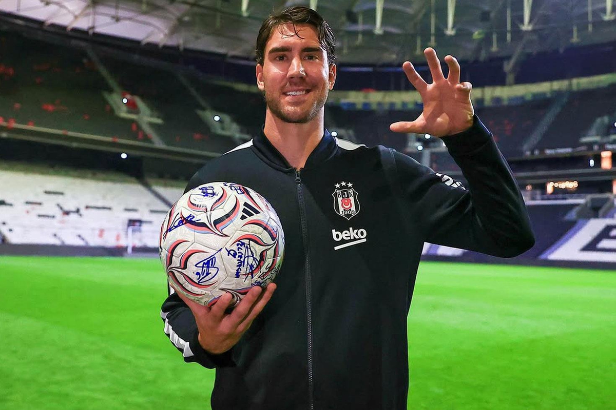 Beşiktaş’ta Vlahovic Şoku! Sırbistan’ın 4 Maçında Forma Giyemeyecek