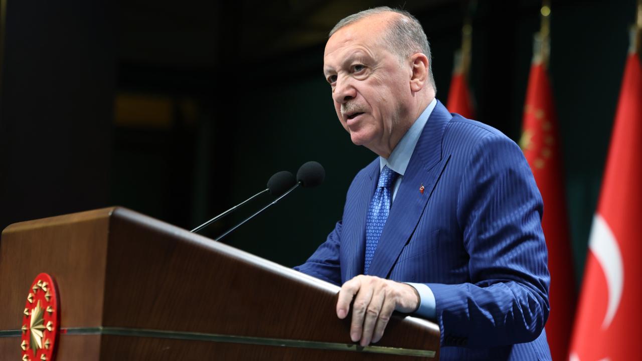 Erdoğan’dan fon krizi için net mesaj: “Kimsenin hakkını kimseye yedirmeyeceğiz”