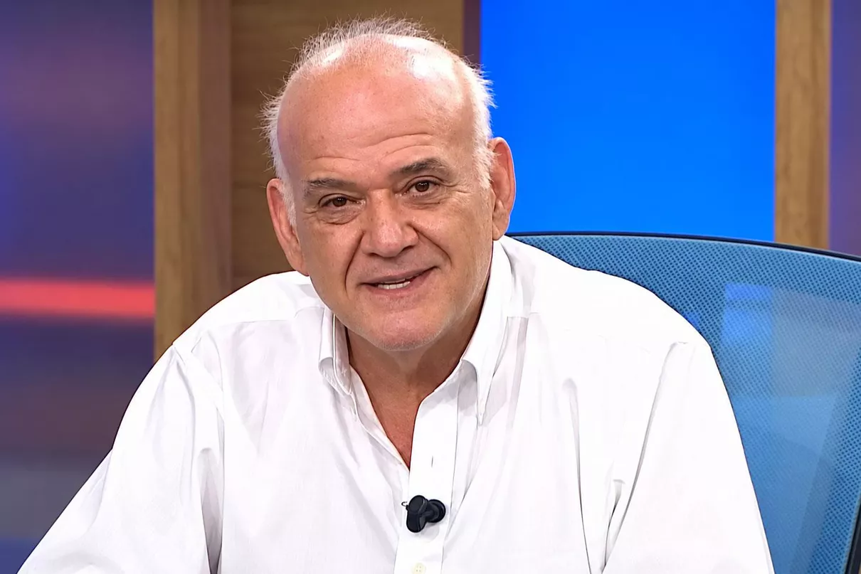 Ahmet Çakar'a Azerbaycan yasağı! Büyükelçiliğe açıklama çağrısı yaptı