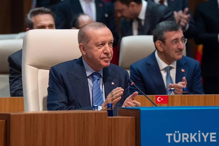 Türkiye'nin dönem başkanlığında TDT'den yeni kararlar! Havalimanları ve ulaşımda iş birliği