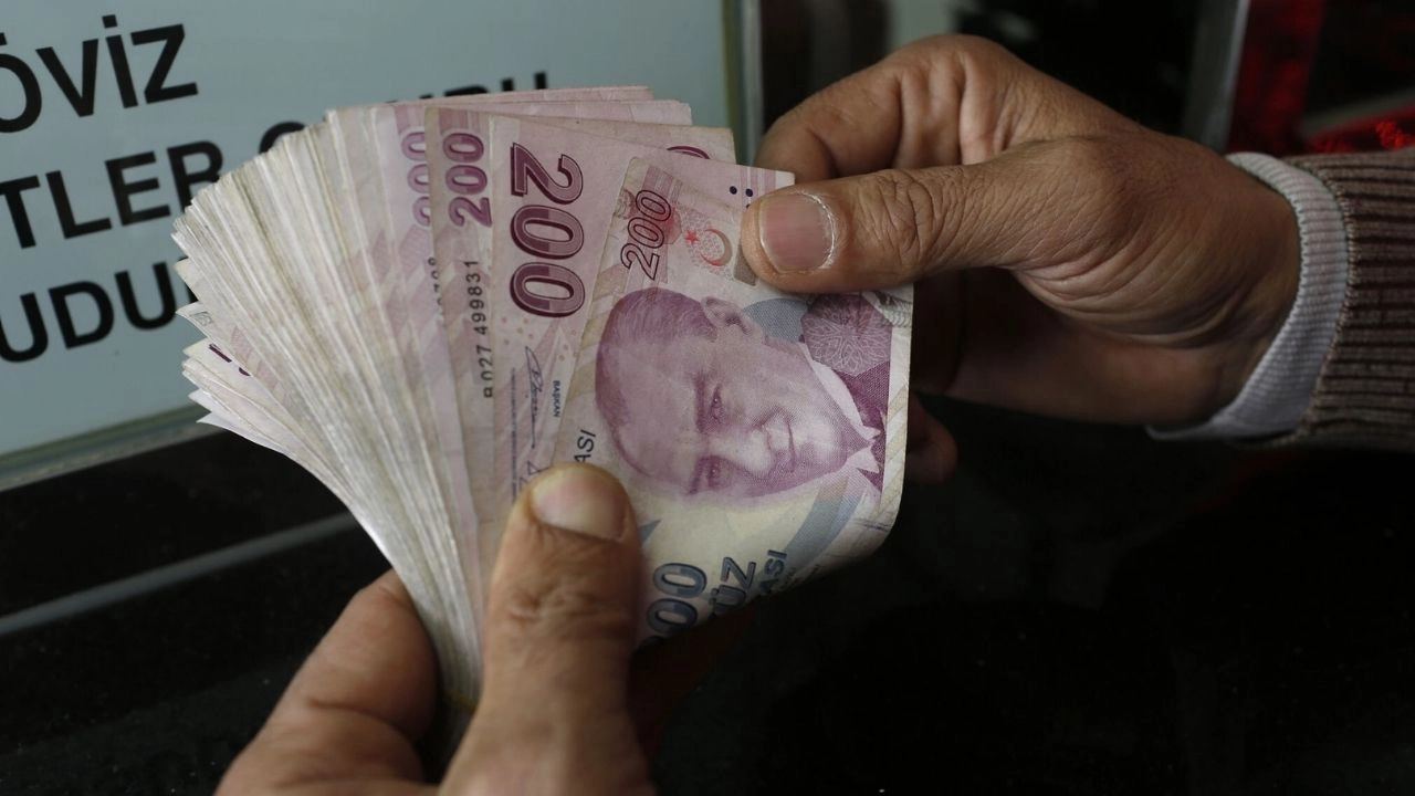 turkiye-is-bankasindan-100-bin-tlye-kadar-kolay-geri-odemeli-nakit-destegi-aciklamasi-geldi.png