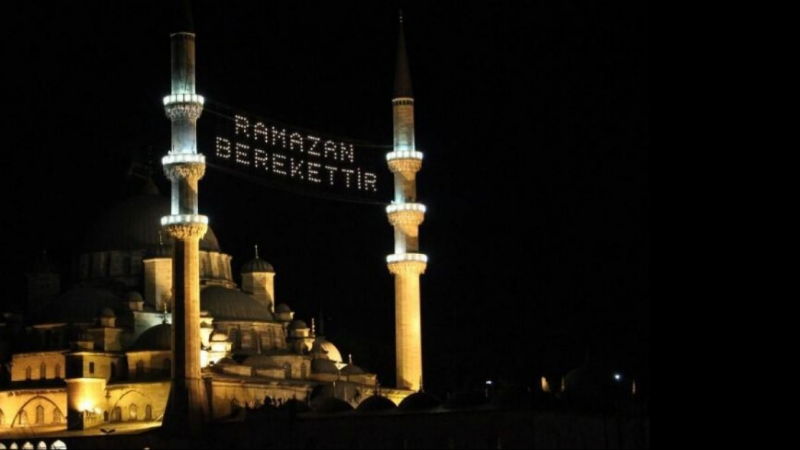 diyanet-2023-ramazan-imsakiyesini-acikladi-ilk-sahura-hangi-gun-kalkacagiz-ramazan-bayrami-ne-zaman.png