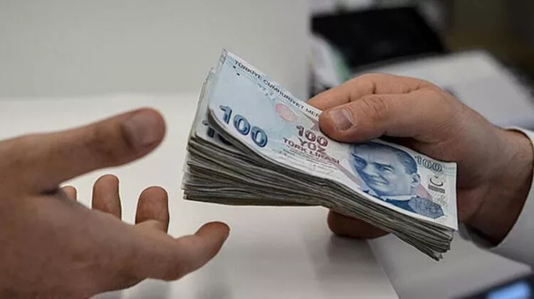 konfederasyonlar-resti-cekti-kamu-iscileri-icin-zam-beklentisi-aciklandi.png