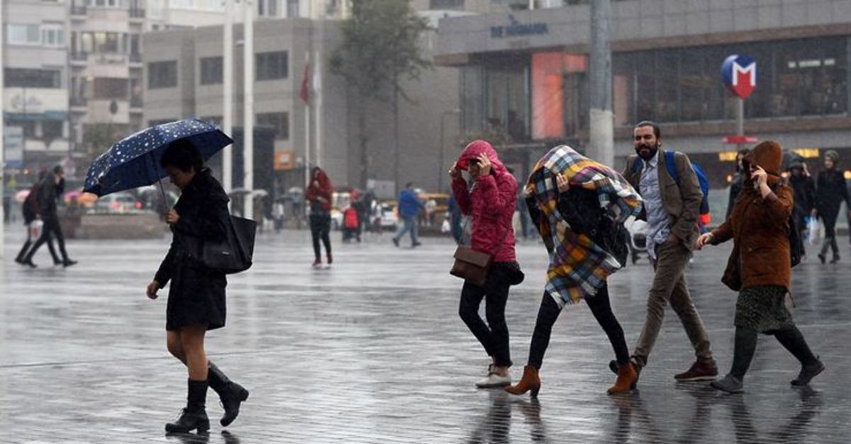 yagisin-yonu-degisti-meteoroloji-genel-mudurlugu-4-sehir-icin-yagis-uyarisini-yayinladi-2.jpg