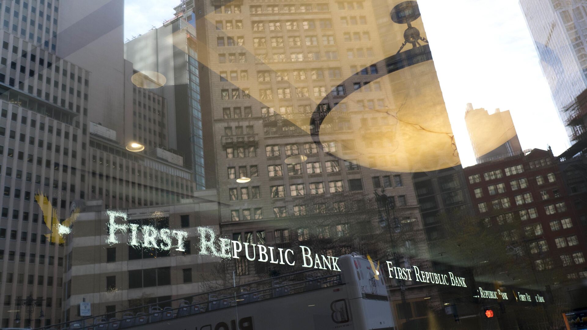 amerikadan-bir-kriz-haberi-daha-first-republic-banke-11-bankadan-destek-2.jpg