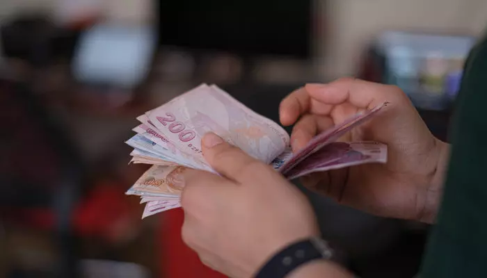 eytli-emekliye-yeni-nakit-akisi-duyuruldu-kampanya-doneminde-basvurana-8-500-tl-hediye-edilecek.png