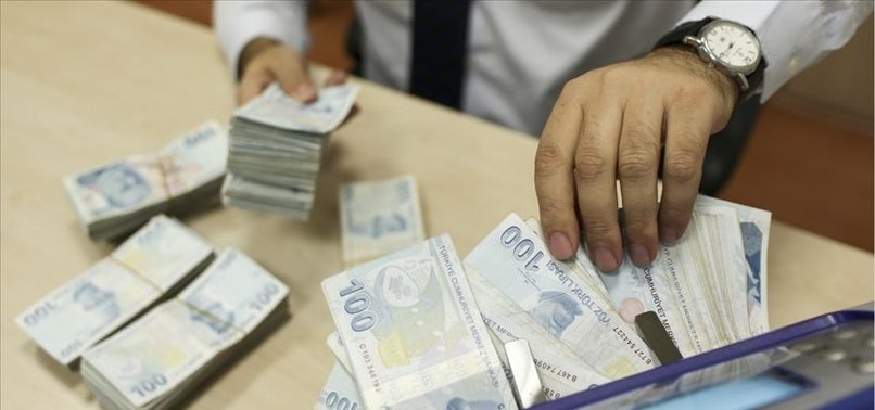 806x378-kredi-cekecekler-mujde-faiz-oranlari-guncellendi-ziraat-bankasi-halkbank-vakifbank-akbank-garanti-iste-ihtiyac-1668163177369.jpg