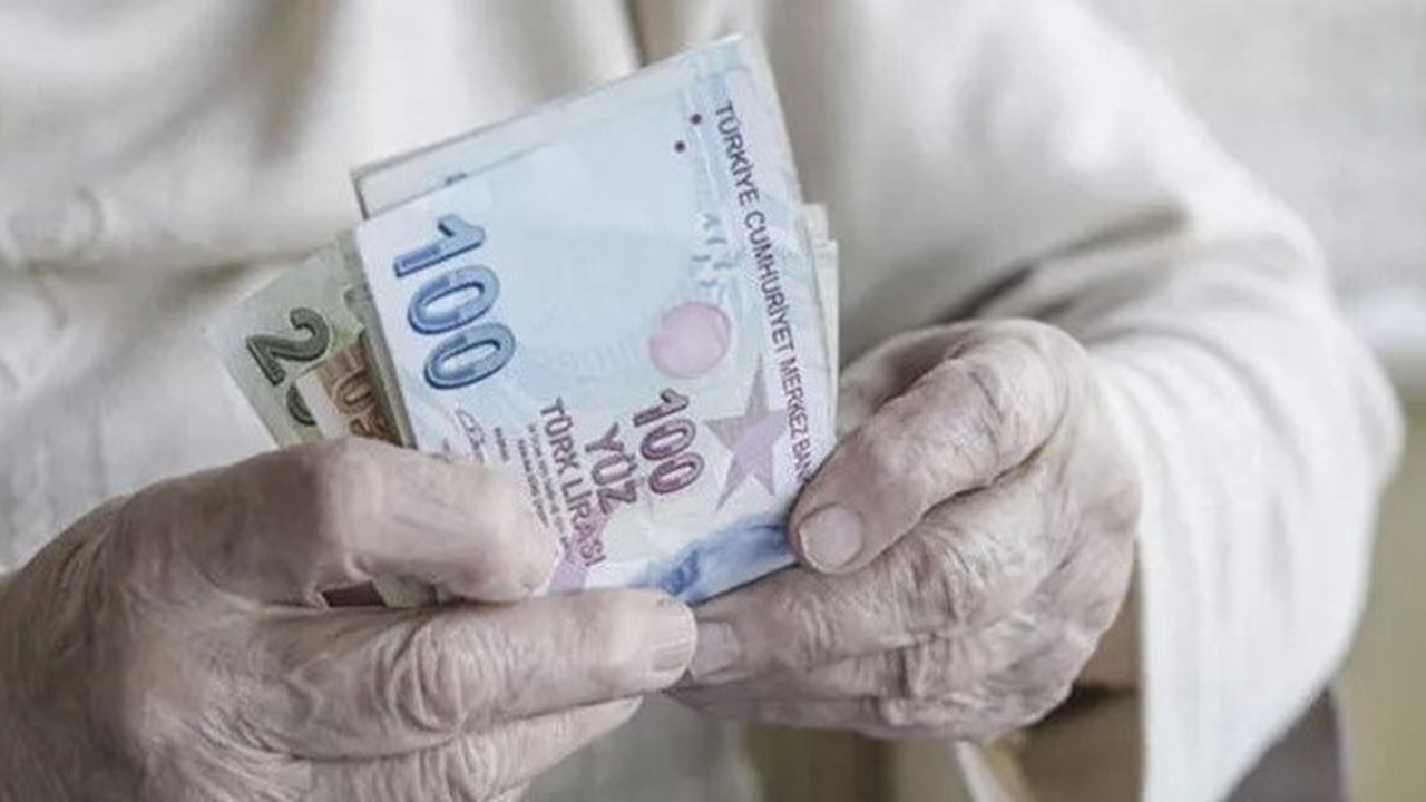 nisan-ayi-ssk-bagkur-emeklisine-ugur-getirdi-ing-bank-emekliye-ozel-kosulsuz-10-bin-tl-odeyecek-2.jpg