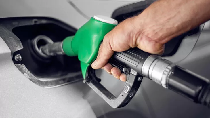 benzin-mazot-fiyatlari-ne-kadar-oldu-petrol-fiyatlarinin-artmasiyla-akaryakit-icin-son-guncelleme-geldi.png