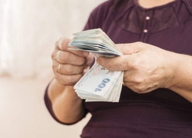 emekli-promosyon-odemelerinde-tutarlar-guncellendi-o-bankanin-teklifini-gormeden-karar-vermeyin-2.jpg