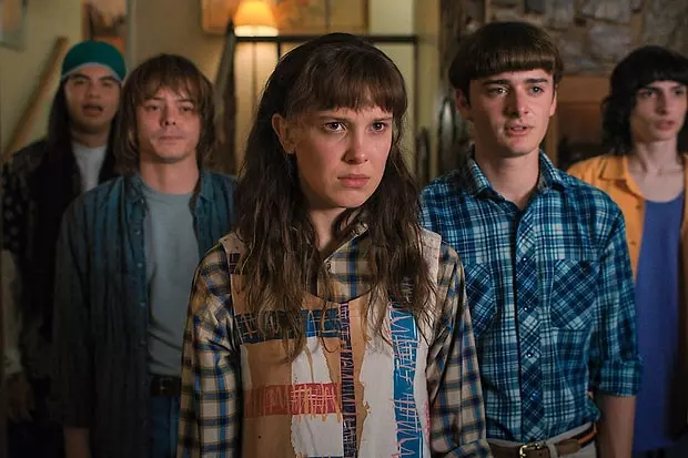 stranger-things-sevenler-toplansin-yapimcilardan-yeni-doga-ustu-gizem-dizisi-mujdesi.png