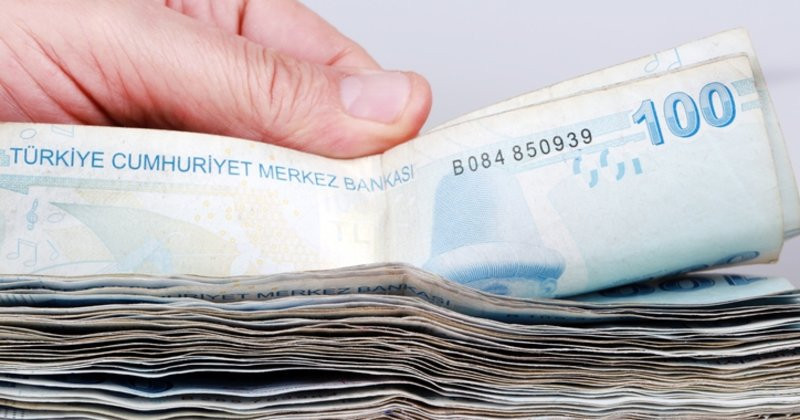 secime-2-gun-kala-halkbanktan-mutlu-emekli-kredisi-mujdesi-emeklilere-ozel-faiz-tam-70-bin-tl-2.jpg