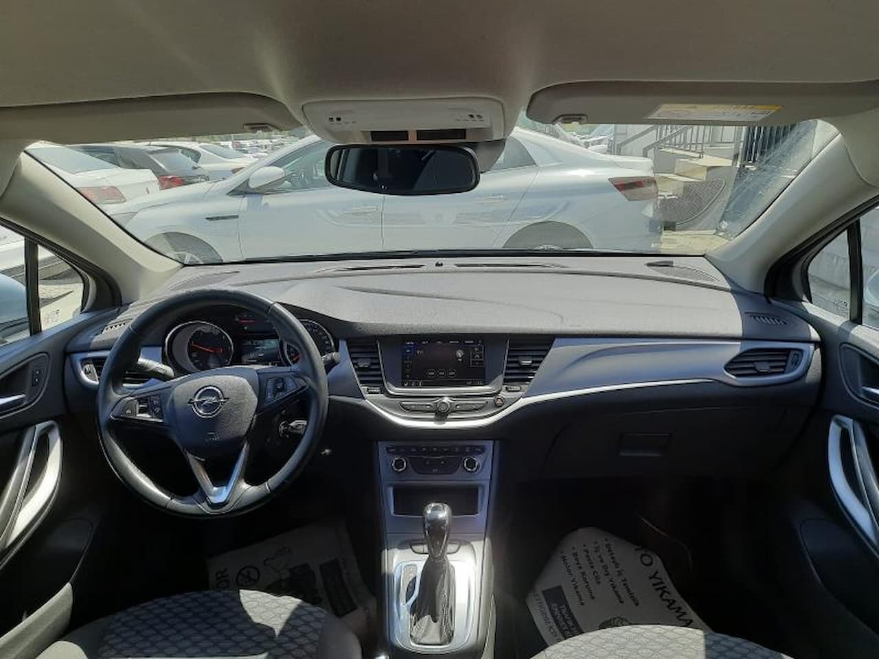 ziraat-bankasindan-kelepir-fiyata-2020-model-opel-astra-otomobil-3.jpg