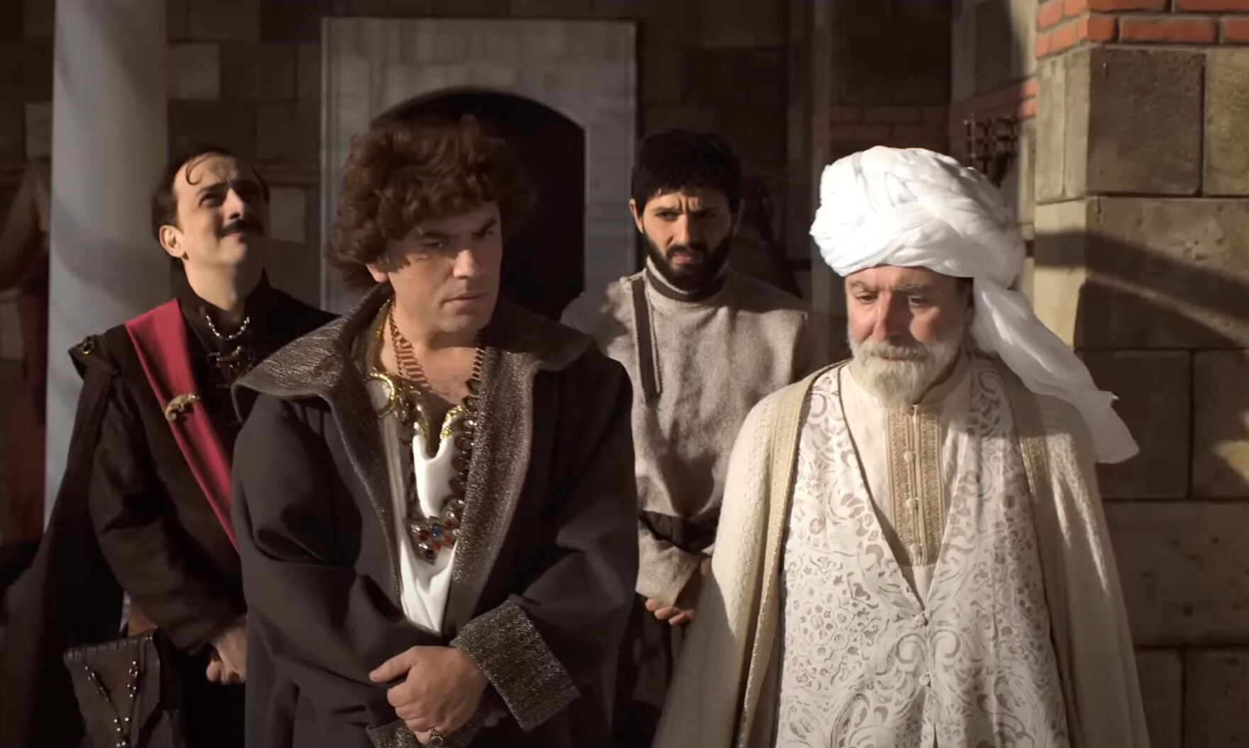 yeni-sezon-maxe-tasindi-prens-3-sezon-tarihi-belli-oldu-fragman-yayinda-17448983895360-2.jpg