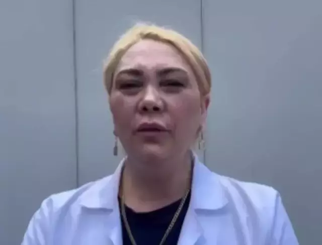 iki-kucuk-cocugunu-da-yanina-alip-eski-esinin-is-18558849-1682-m.webp