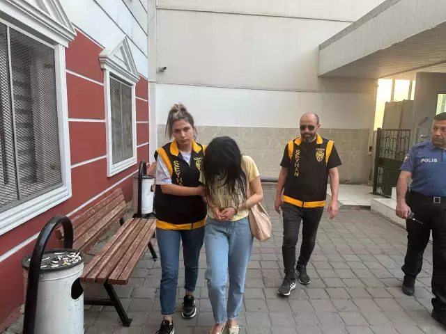 adana-da-ogretmen-otizmli-cocuklari-dovdu-18608433-2161-m.webp